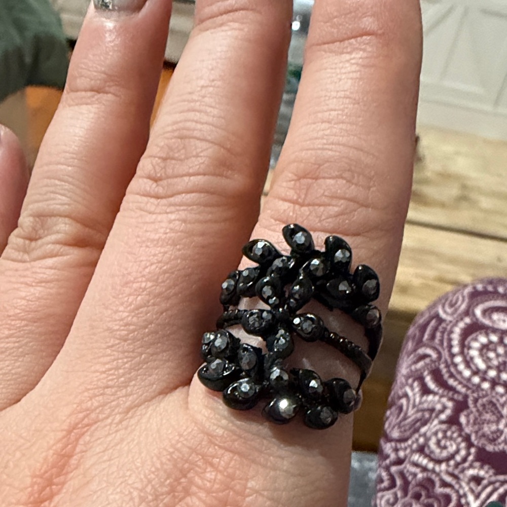 Elegant Black Beaded Ring